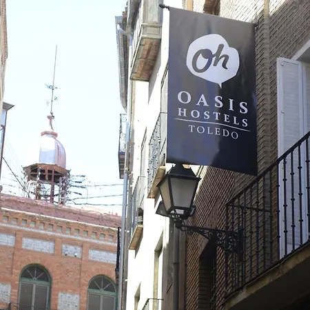 Hostel Oasis Backpackers' *