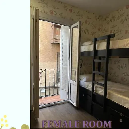 Hostel Oasis Backpackers' *