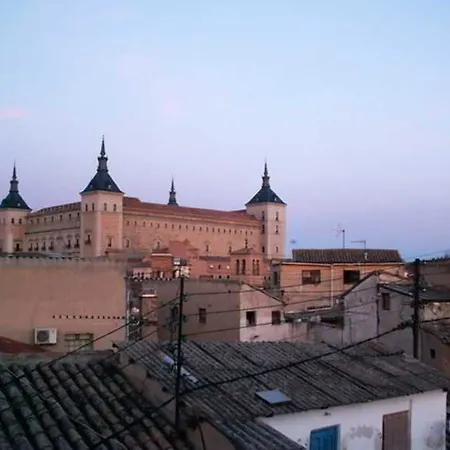 Oasis Backpackers' Toledo