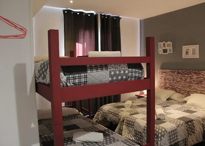 Oasis Backpackers' * Toledo