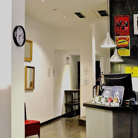 Hostel Oasis Backpackers' *