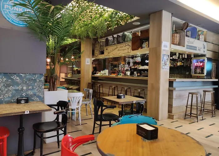 オアシス バックパッカーズ ホステル