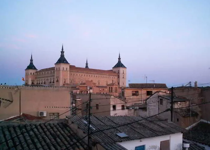 Oasis Backpackers' Toledo