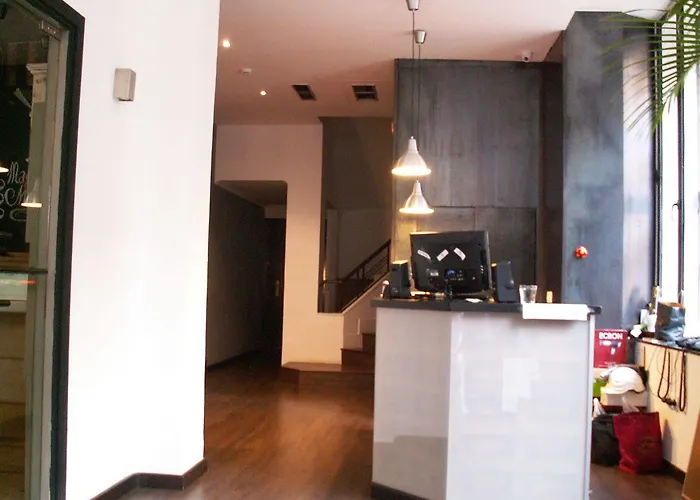 オアシス バックパッカーズ *