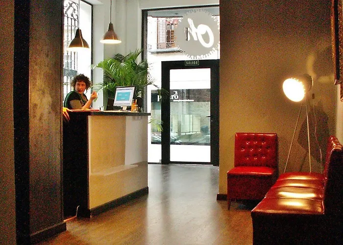 オアシス バックパッカーズ トレド